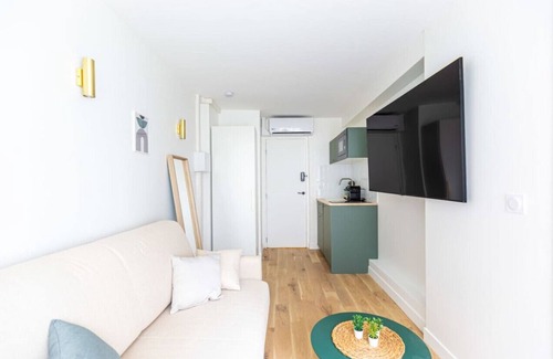 Grand Parc-Paul Doumer Appartement | Lavie Maison: Equipped Studio, Chartrons