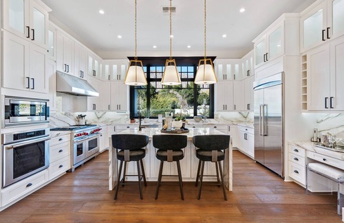 Alta Hacienda Maison | Lavish 6 Bedroom Gated Estate Next to The Phoenician at Camelback Mountain