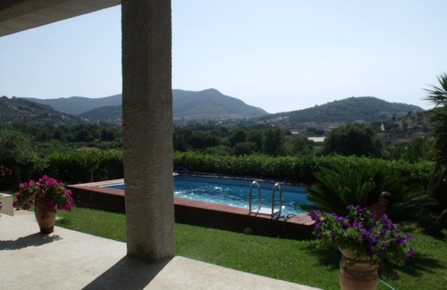 Agropoli Appartement | Lawn cin:IT065002C22UO9DYKR