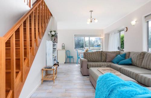 Waihi Beach Maison | Laze on Loop - Waihi Beach Holiday Home