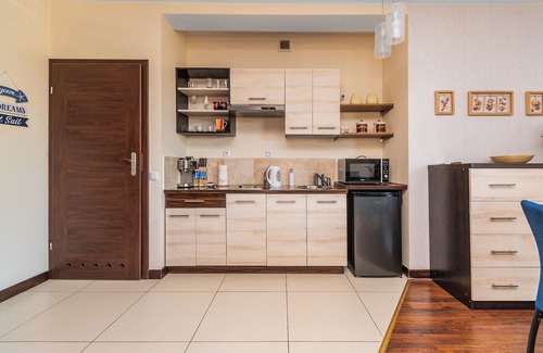 Sztutowo Appartement | Lazurowy Królewski Sen byGrandApartments