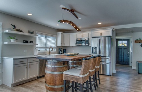 Hammondsport Cabine | Lazy Loon Cottage est un chalet de charme KEUKA LAKE avec une vue imprenable!