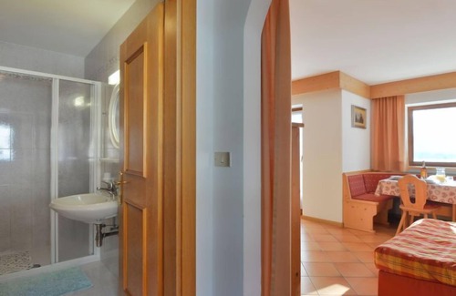 Fontanazzo Appartement | Appartement Lazzer (CPO340) à Campitello - 4 personnes, 1 chambres