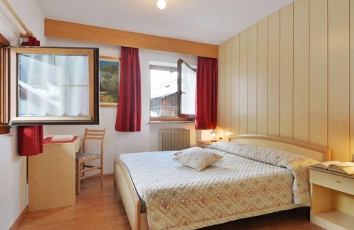 Fontanazzo Appartement | Appartement Lazzer (CPO340) à Campitello - 4 personnes, 1 chambres