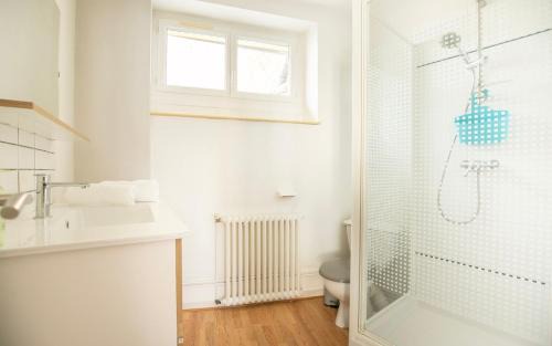 Pont Rousseau Appartement | Le 1871 - T3 Calme et Spacieux