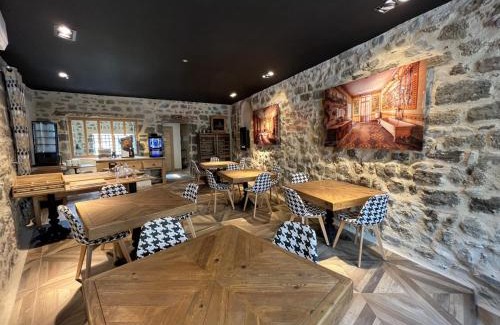 Langeac Hôtel | Le 19 - Suite LaFayette 70m2 - Centre Historique - Clim