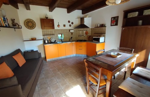 Comero Cottage | Le 2 formiche (Lauri): chalet rustique avec terrasse et jardin