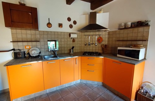 Comero Cottage | Le 2 formiche (Lauri): chalet rustique avec terrasse et jardin