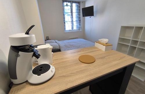 Chateauroux Appartement | LE 7, wifi, parking, centre
