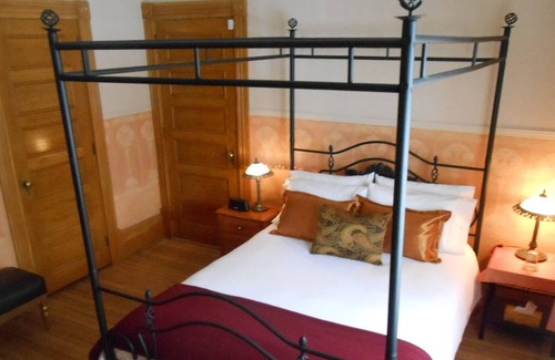 Saint-Malo Maison | Maison ancestrale Le 7e Ciel avec spa près de Coaticook