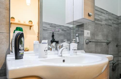 Iglesias Maison | Le antiche mura