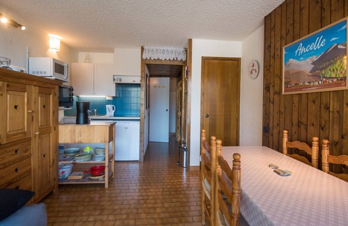 Ancelle Appartement | Le Balcon d'Ancelle - Appt vue montagne
