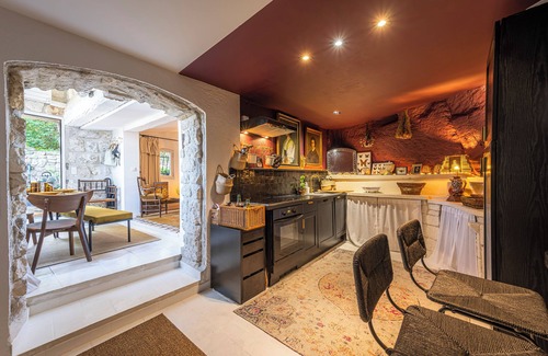 Les Baux-de-Provence Appartement | "Le Balcon du Prince Noir" expérience unique au coeur du vieux village