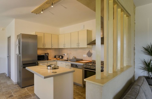 Bagnols-sur-Ceze Maison | Mas isolé, piscine privée clôturée, Provence, Ardèche, 30 km Uzès Avignon