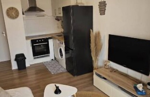 Saint-Hippolyte Appartement | Le Barcares, Logement à 200m de la Grande Plage