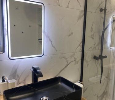Saint-Etienne-du-Gres Appartement | Le Bastidon des Alpilles