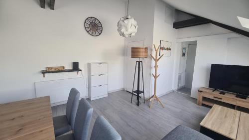 Anatole France Danton Appartement | Le Belvédère - Hypercentre