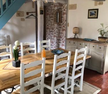 Moyenneville Maison | le bleuet