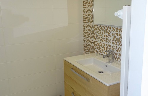 Cuisery Appartement | Le Bouchon, Studio Proche de Tournus