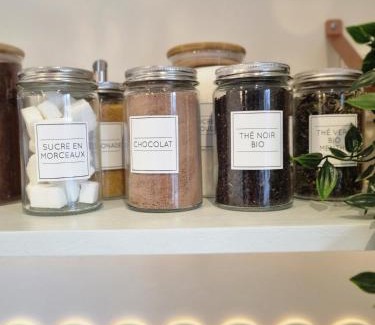 Meyssac Appartement | Le Boudoir d'Elba - Balneotherapie & terrasse