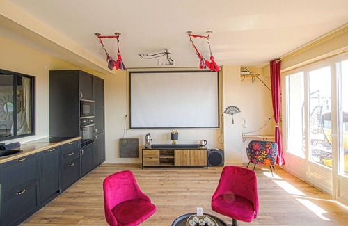 Cote Est Soquence Appartement | Le Boudoir de Fanny - Loft 4* Haut de Gamme- balnéo et sauna