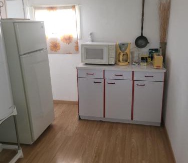 Valeille Appartement | le bungalow au fond du jardin
