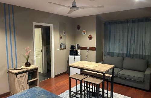 South Province Appartement | Le BUNGALOW CALEDONIEN DE SARRAMEA DEPAYSEMENT
