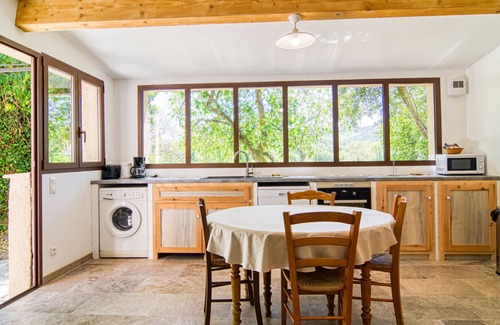 Besse-sur-Issole Maison | Le Cabanon by Interhome