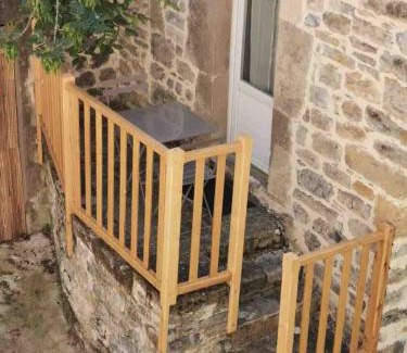 Saint-Georges-de-Luzencon Maison | Le Caladou
