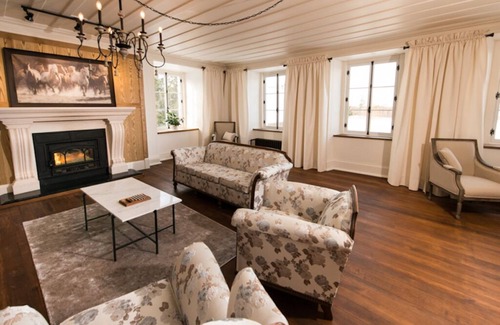 Saint-Roch-des-Aulnaies Maison | Le Canadien - chambre (2) avec salle de bain privée (304001)