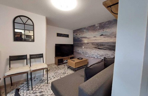 Prugnanes Appartement | Le Cantou de Juliette. Joli studio avec terrasse.