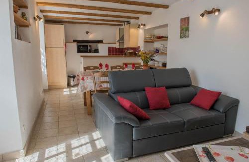 Le Pompidou Maison | Le cap del lioc au mas bonnet