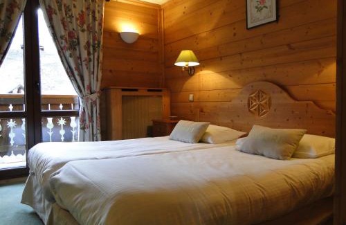Crest-Voland Hôtel | Le Caprice Des Neiges