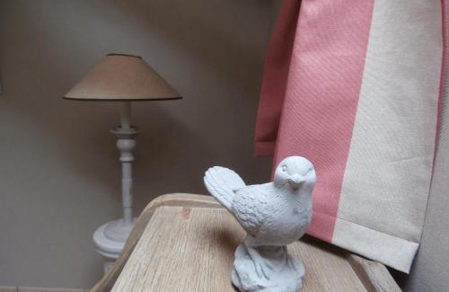 Pont-Saint-Pierre Lit Et Petit-Déjeuner | Le Cardonnet