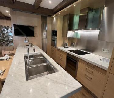 Morzine Appartement | Le Château - Appartement Génépi