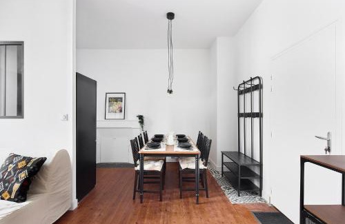 Beaupreau Appartement | Le Château de ma mère - Wifi ,Linge, Vue Château