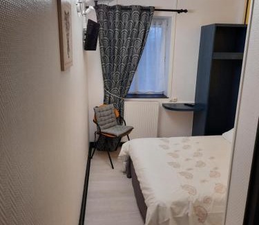 Laives Hôtel | Le Ch'ti Bourguignon Hotel