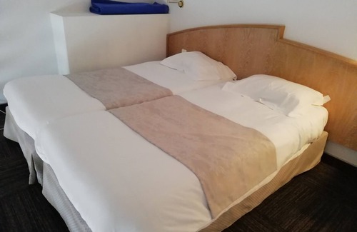 Chauvigny Hôtel | Le Chalet Fleuri