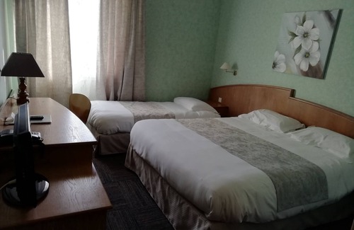 Chauvigny Hôtel | Le Chalet Fleuri