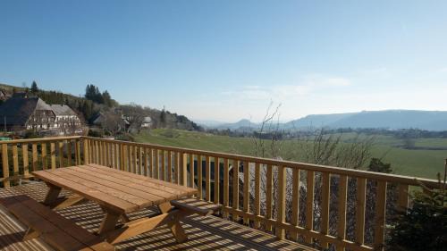 Saint-Anastaise Chalet De Ski | Le Chalet de Juliette