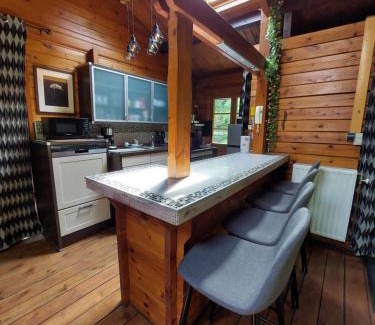 Barbencon Chalet De Ski | Le Chalet Loriquet