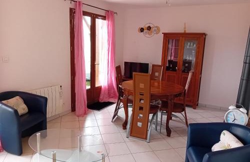 Saint-Front-d'Alemps Maison | Le chalet - Perigord Vert