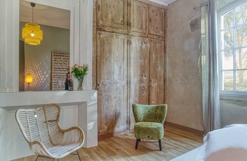 Saint-Jean-le-Comtal Maison | Le Chateau de Camille