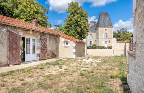 Sainte-Cecile Appartement | Le Chateau De Bellevue