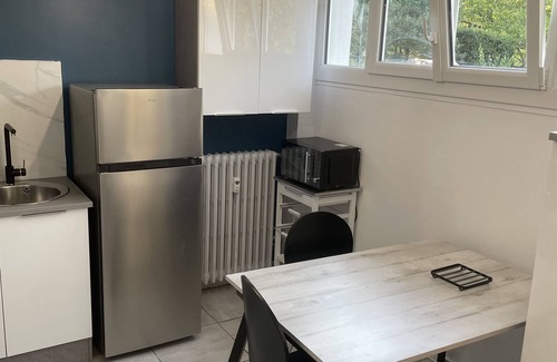 Royat Appartement | Appartement cosy refait et meublé à neuf à ROYAT