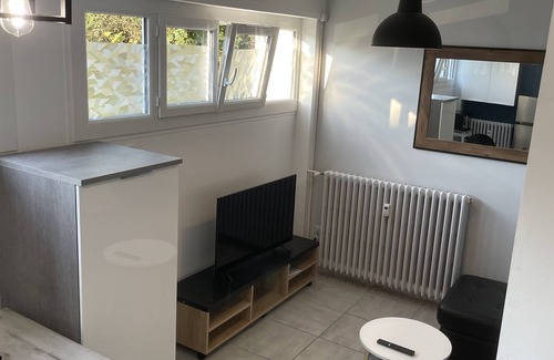 Royat Appartement | Appartement cosy refait et meublé à neuf à ROYAT
