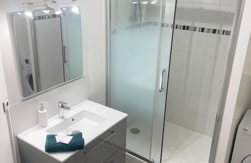 Montigny-le-Bretonneux Appartement | Le Chez Moi Hyper Centre Parking 3mn Gare