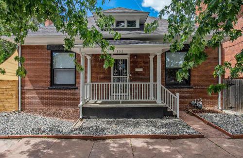 Curtis Park Maison | Le Chic Minimansion Rino Office Patio & Bbq