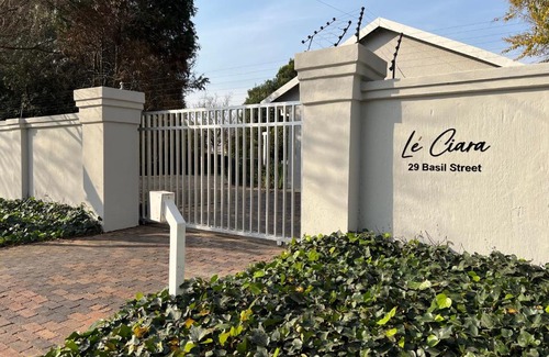 Greater Johannesburg Metropolitan Area Hôtel | Le'Ciara Luxury Guest House