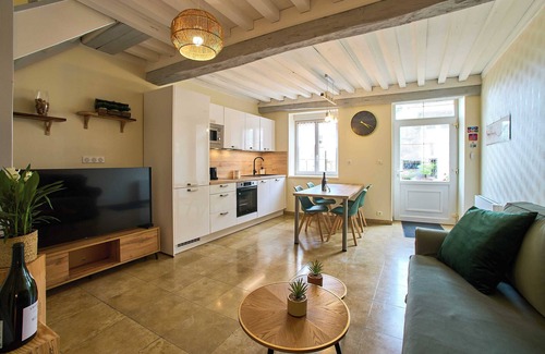 Ladoix-Serrigny Maison | Le Clos de la Côte-d'Or Gîte 4 Etoiles situé à Ladoix-Serrigny, proche de Beaune